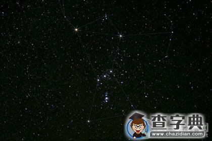 猎户座只能冬天看到么？春夏秋季节呢1